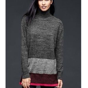 Gap Sweater Snap Turtleneck Ribbed Collar Side Slit Gray Red Size XS